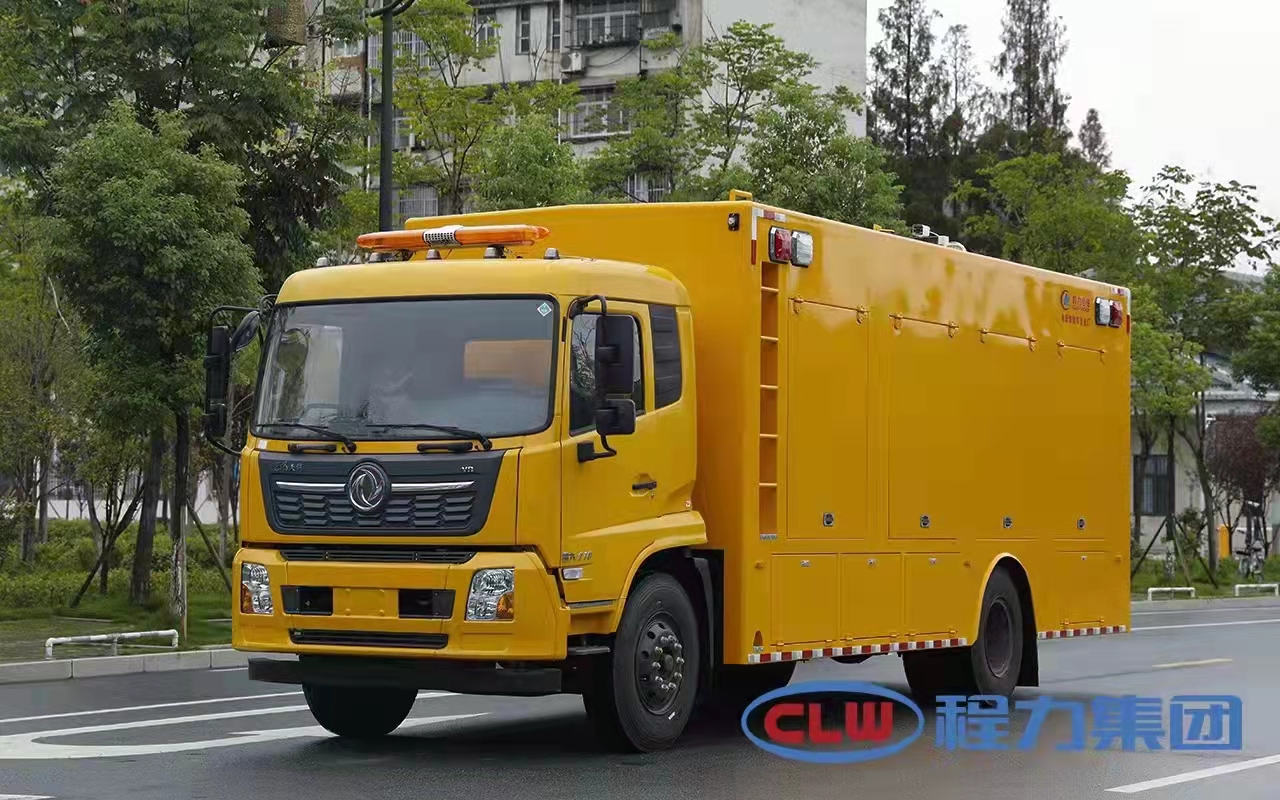 必博7000m³排水抢险车