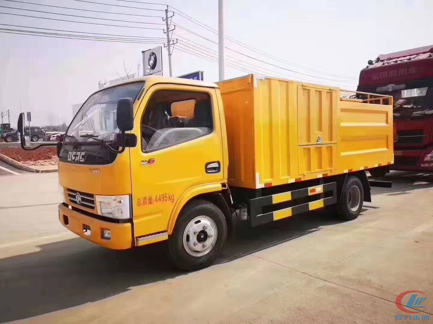 湖北必博东风多利卡管道疏通污水处理车