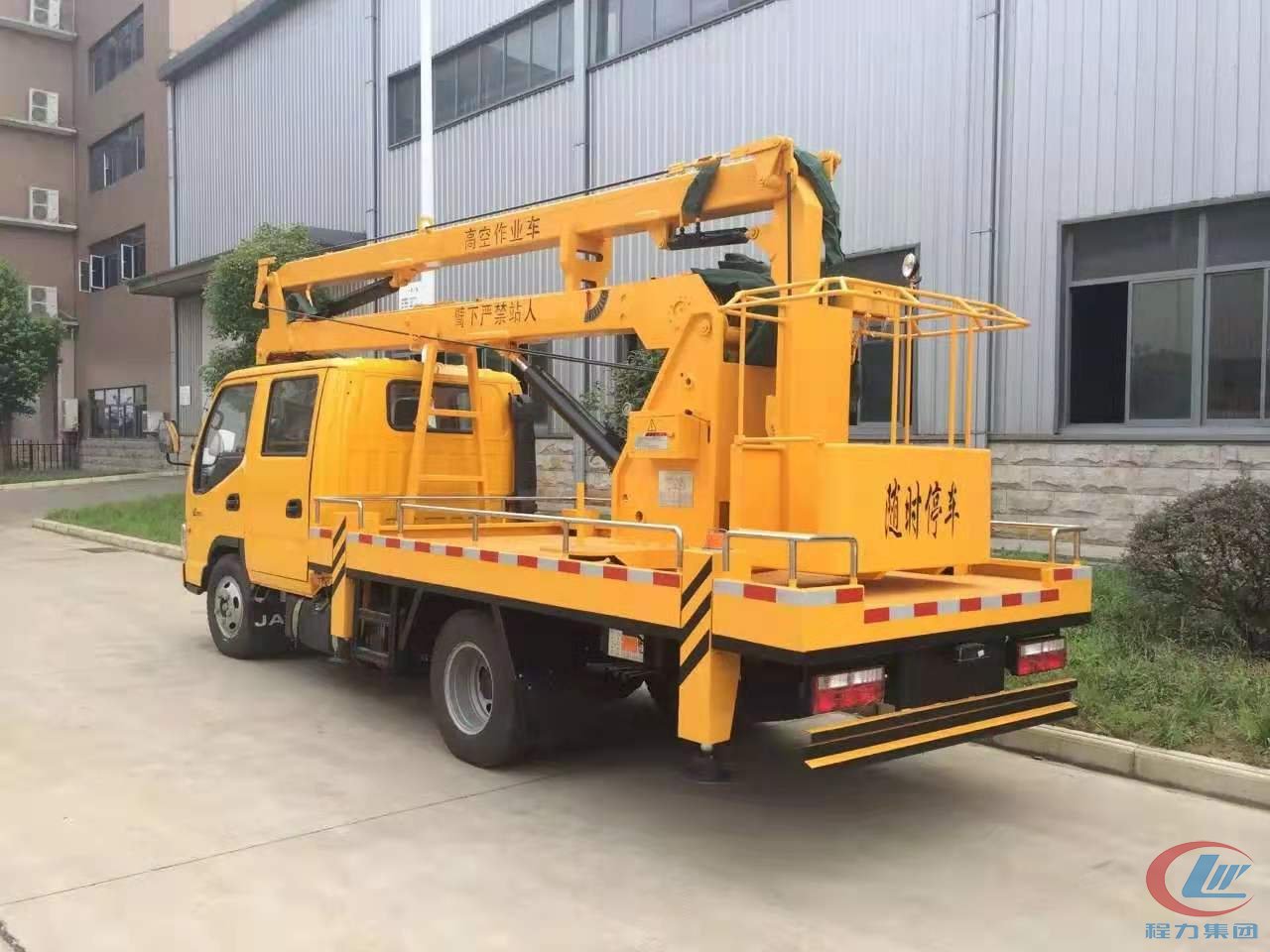 必博威牌江淮高空作业车