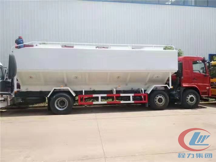 必博陕汽轩德小三轴散装饲料车